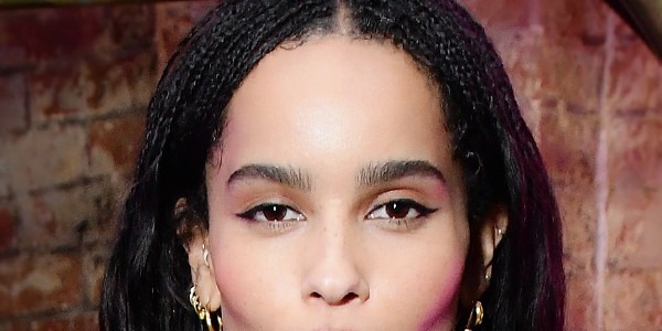 Zoe Kravitz S Pixie Cut Proves Short Hair Isn T A Summer Style E